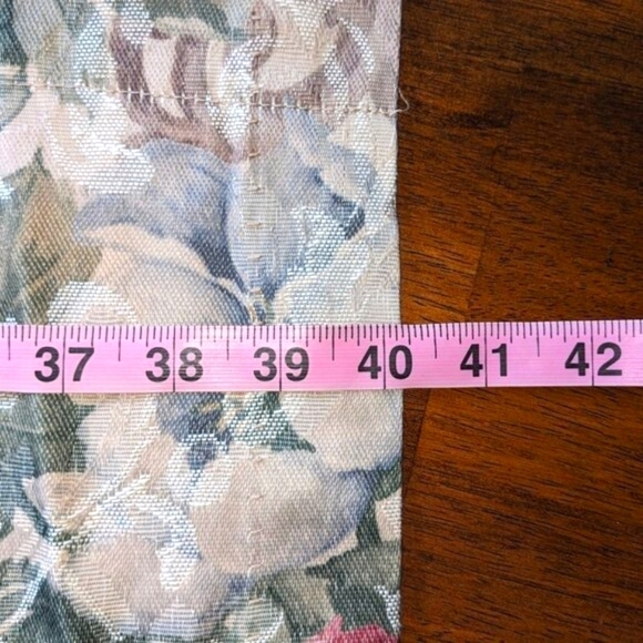 Floral Print Valance 80.5" x 15.5" - Picture 4 of 9